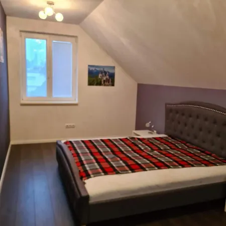 Great Place In Apartment *